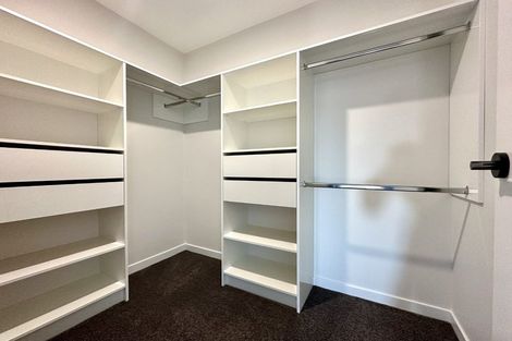 Photo of property in 32 Papai Lane, Massey, Auckland, 0614