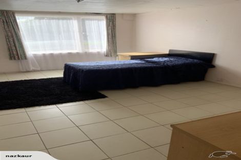 Photo of property in 1/66 Lynwood Road, New Lynn, Auckland, 0600