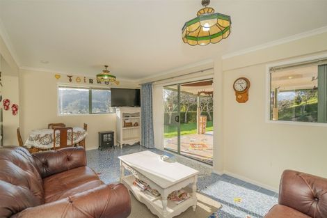 Photo of property in 11 Patton Place, Tairua, 3508