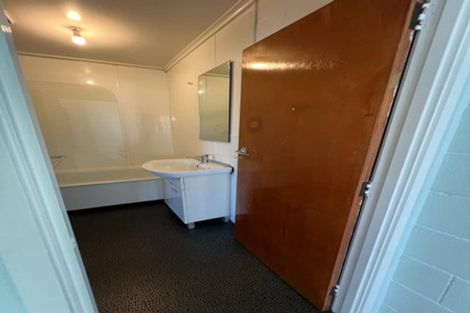 Photo of property in 3 Norman Spencer Drive, Papatoetoe, Auckland, 2104