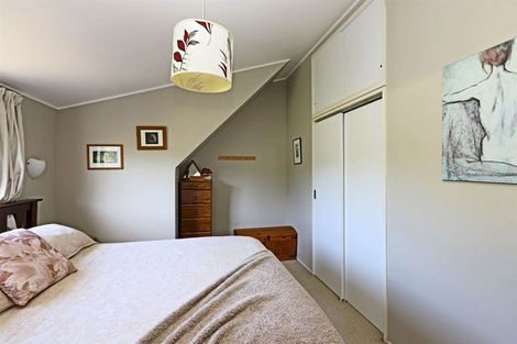 Photo of property in 2 Toop Street, Havelock North, 4130