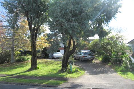 Photo of property in 7 De Thiery Place, Pakuranga Heights, Auckland, 2010