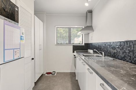 Photo of property in 2/569 Maunganui Road, Mount Maunganui, 3116