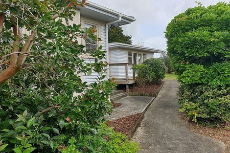 Photo of property in 32 View Street, Maungaturoto, 0520