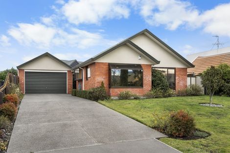Photo of property in 19 O'connor Place, Burnside, Christchurch, 8053