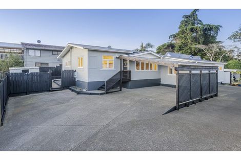 Photo of property in 4/54 Claude Road, Hillpark, Auckland, 2102