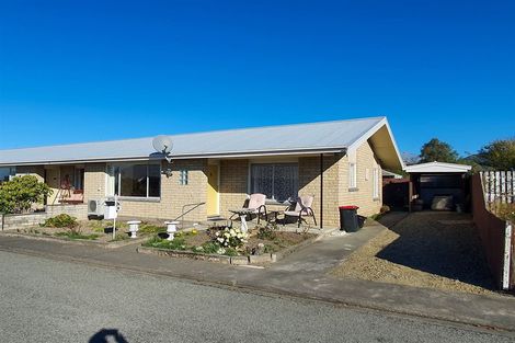 Photo of property in 16 Browns Avenue, Waimate, 7924