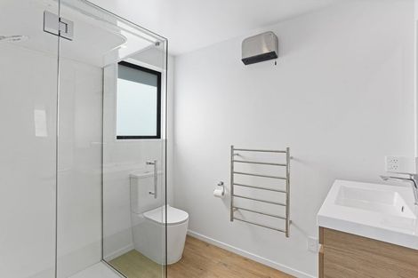 Photo of property in 18 Grimwood Street, Woodend, 7610