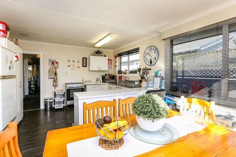 Photo of property in 16 Walsh Road, Westown, New Plymouth, 4310