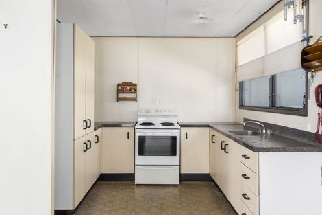 Photo of property in 3b Longstead Avenue, Papamoa Beach, Papamoa, 3118