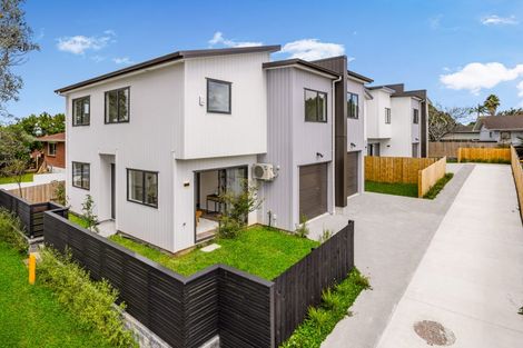 Photo of property in 13a John Walker Drive, Manurewa, Auckland, 2102