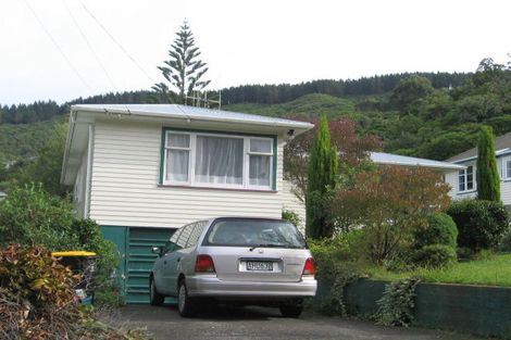 Photo of property in 88 Chester Road, Tawa, Wellington, 5028
