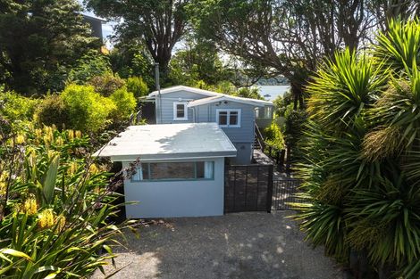Photo of property in 34 Government Road, Raglan, 3225