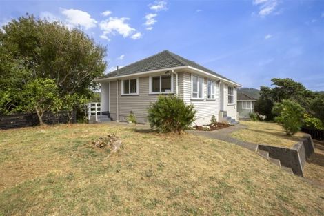 Photo of property in 18 Gear Terrace, Ranui, Porirua, 5024