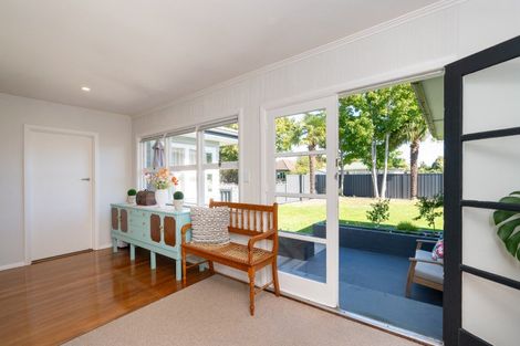 Photo of property in 12 Flanders Avenue, Onekawa, Napier, 4110