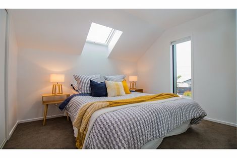 Photo of property in 1/23 Hills Road, Edgeware, Christchurch, 8013