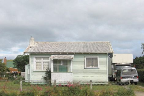 Photo of property in 3 Resolution Street, Tolaga Bay, 4077