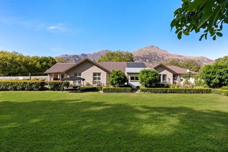 Photo of property in 8 Crawford Place, Lake Hayes, Queenstown, 9304