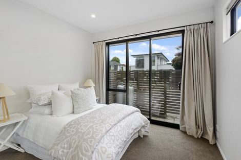 Photo of property in 32b Hewitts Road, Merivale, Christchurch, 8014