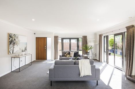 Photo of property in 128 Hillcrest Drive, Kelvin Grove, Palmerston North, 4414