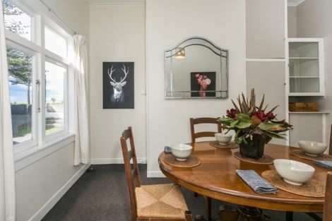 Photo of property in 629 Marine Parade, Napier South, Napier, 4110