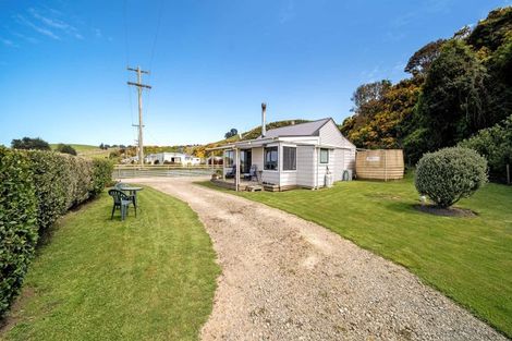 Photo of property in 1354 Toko Mouth Road, Toko Mouth, Milton, 9292