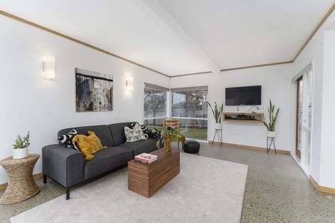 Photo of property in 34 Gray Avenue, Paraparaumu Beach, Paraparaumu, 5032