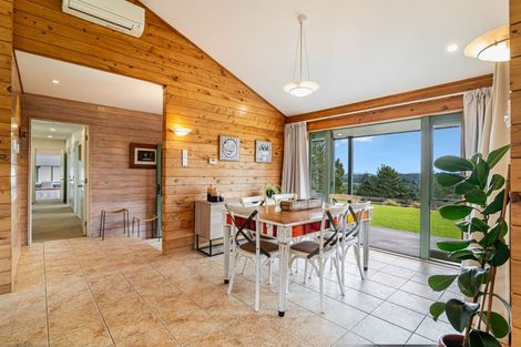 Photo of property in 5 Wenz Bayer Road, Puhoi, Silverdale, 0994