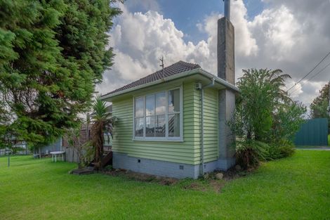Photo of property in 2a Brandon Road, Glen Eden, Auckland, 0602