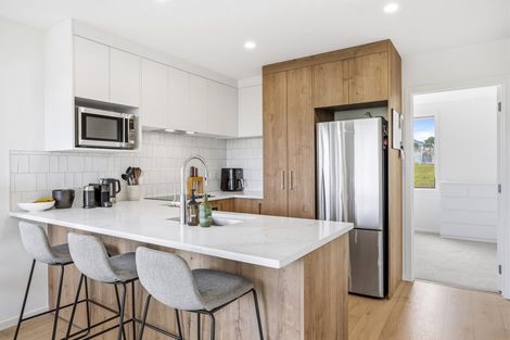 Photo of property in 19/23 Makomako Drive, Orewa, 0931
