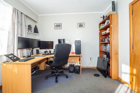 Photo of property in 12 Grasmere Street, Waimataitai, Timaru, 7910