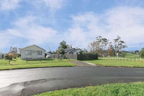 Photo of property in 21 James Henry Crescent, Huntly, 3700