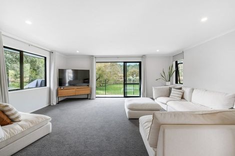 Photo of property in 11 Riverboat Lane, Helensville, 0800
