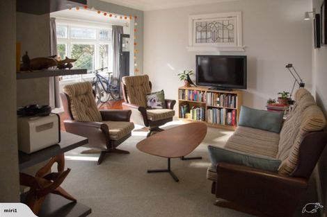 Photo of property in 114 Ohiro Road, Brooklyn, Wellington, 6021