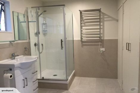 Photo of property in 9/41 Anzac Road, Browns Bay, Auckland, 0630