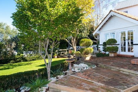 Photo of property in 7 Cobden Lane, Bluff Hill, Napier, 4110