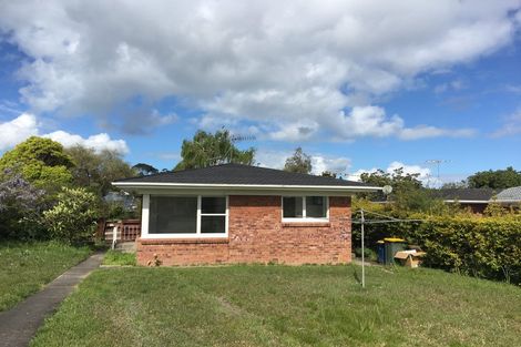 Photo of property in 1/16 Kapiti Place, Sunnynook, Auckland, 0620