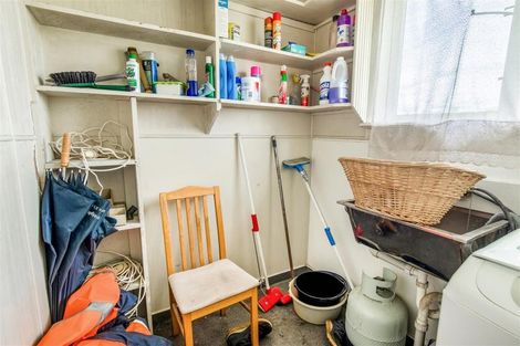 Photo of property in 4 Mcpherson Place, Fairfield, Hamilton, 3214