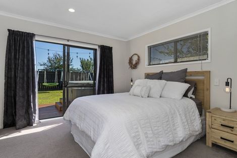 Photo of property in 17 Andalusian Place, Papamoa Beach, Papamoa, 3118