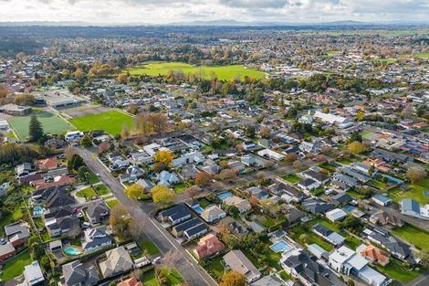 Photo of property in 6 Strowan Avenue, Fairfield, Hamilton, 3214