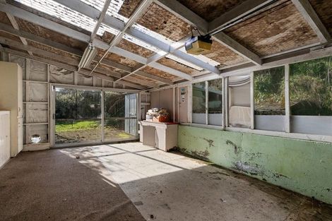 Photo of property in 126 Wellington Street, Picton, 7220