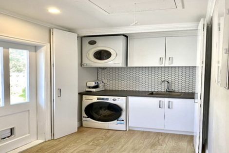 Photo of property in 93 Thackeray Street, Trentham, Upper Hutt, 5018