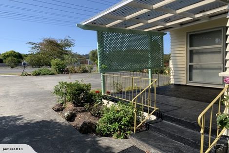 Photo of property in 361 Main Road, Huapai, Kumeu, 0810