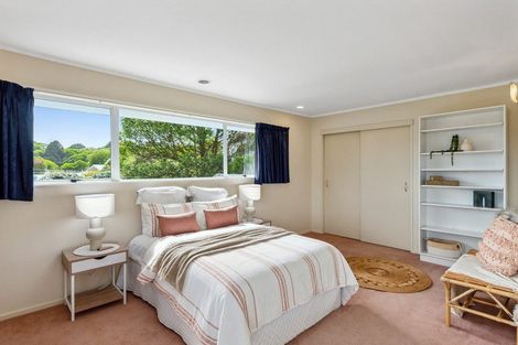 Photo of property in 3a Iti Grove, Waikanae, 5036