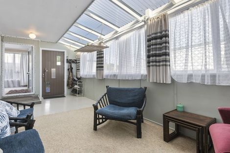 Photo of property in 6 Omata Road, Westown, New Plymouth, 4310