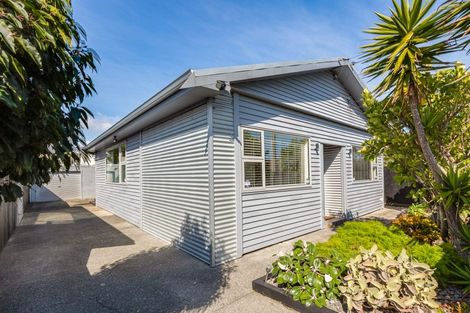 Photo of property in 14 Jessie Street, Petone, Lower Hutt, 5012