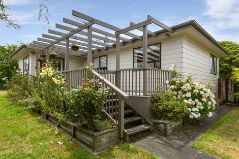 Photo of property in 2 Greenwich Street, Richmond Heights, Taupo, 3330