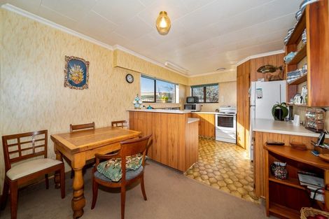 Photo of property in 32 Graham Street, Eltham, 4322