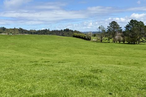 Photo of property in 846 Kaka Road, Okoki, Urenui, 4375