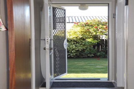 Photo of property in 10 Te Kama Street, Levin, 5510